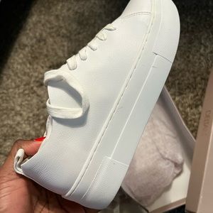 Womens Deltan Sneakers NWT